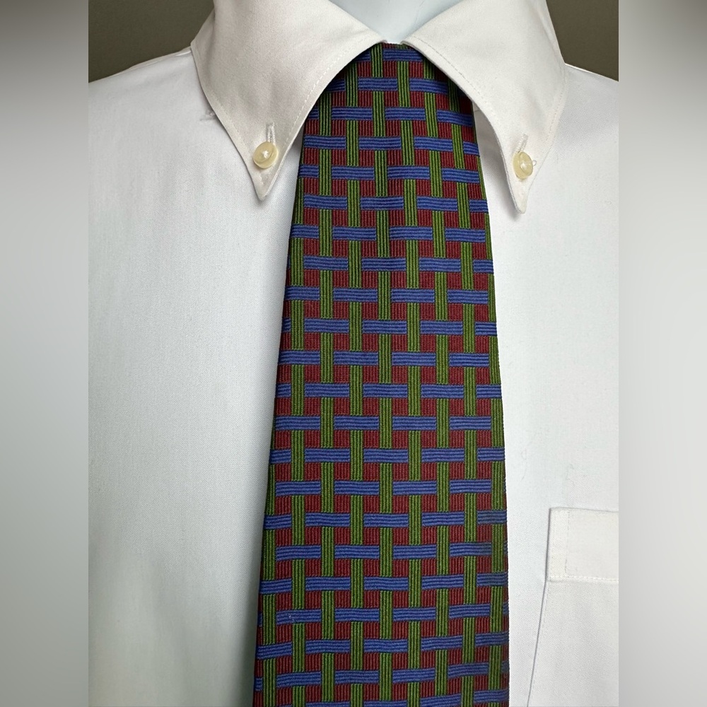 Garrick Anderson. All silk. Made in USA.